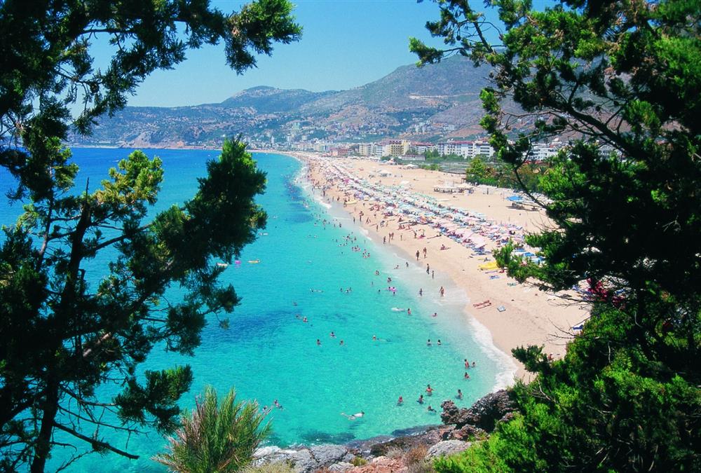 Damlatas Beach
